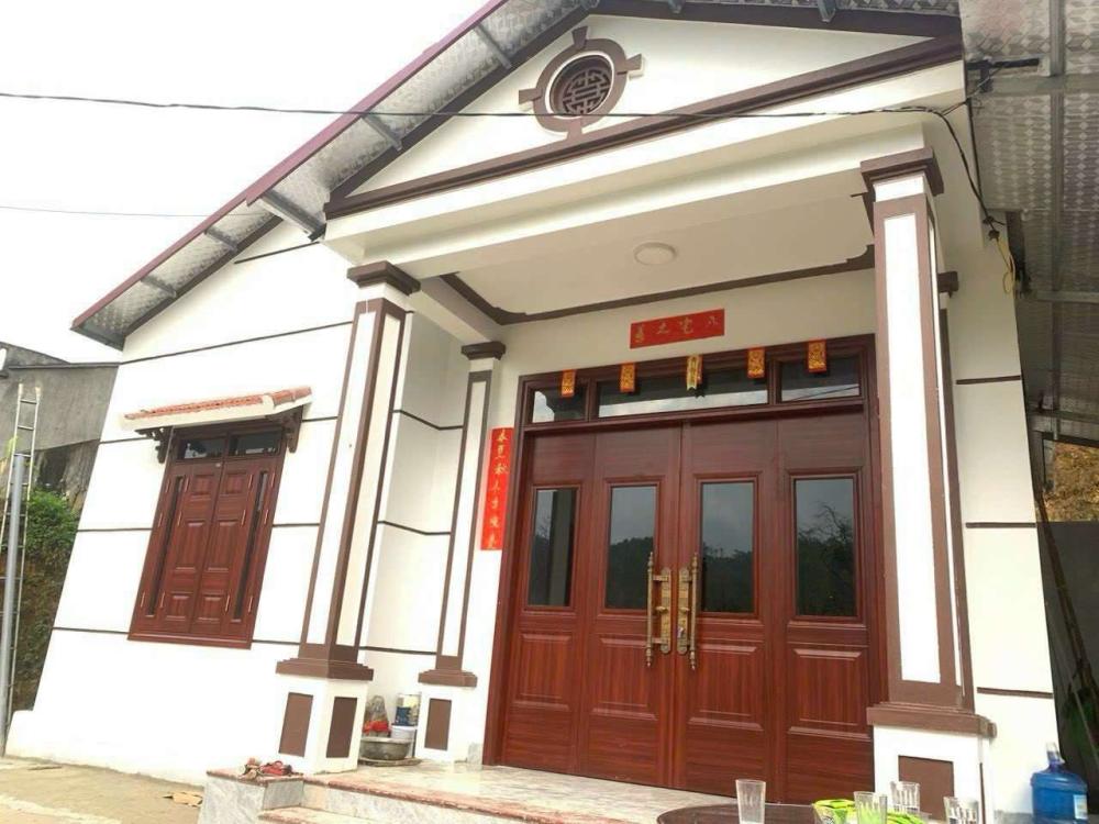 lap-dat-cua-thep-van-go-tan-uyen-01